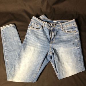 Light wash rockstar super skinny jeans